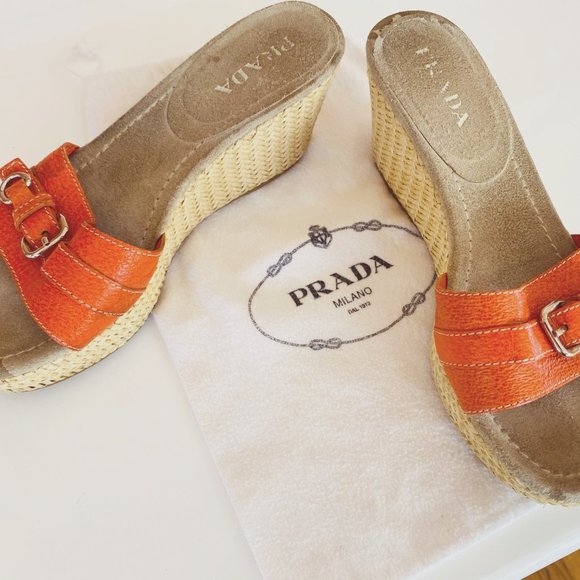 🍊 Orange colored Prada Wicker Open Toed Wedges - Picture 4 of 16